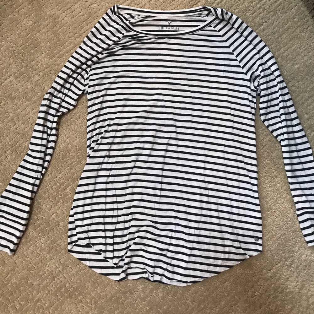 Long sleeve striped shirt